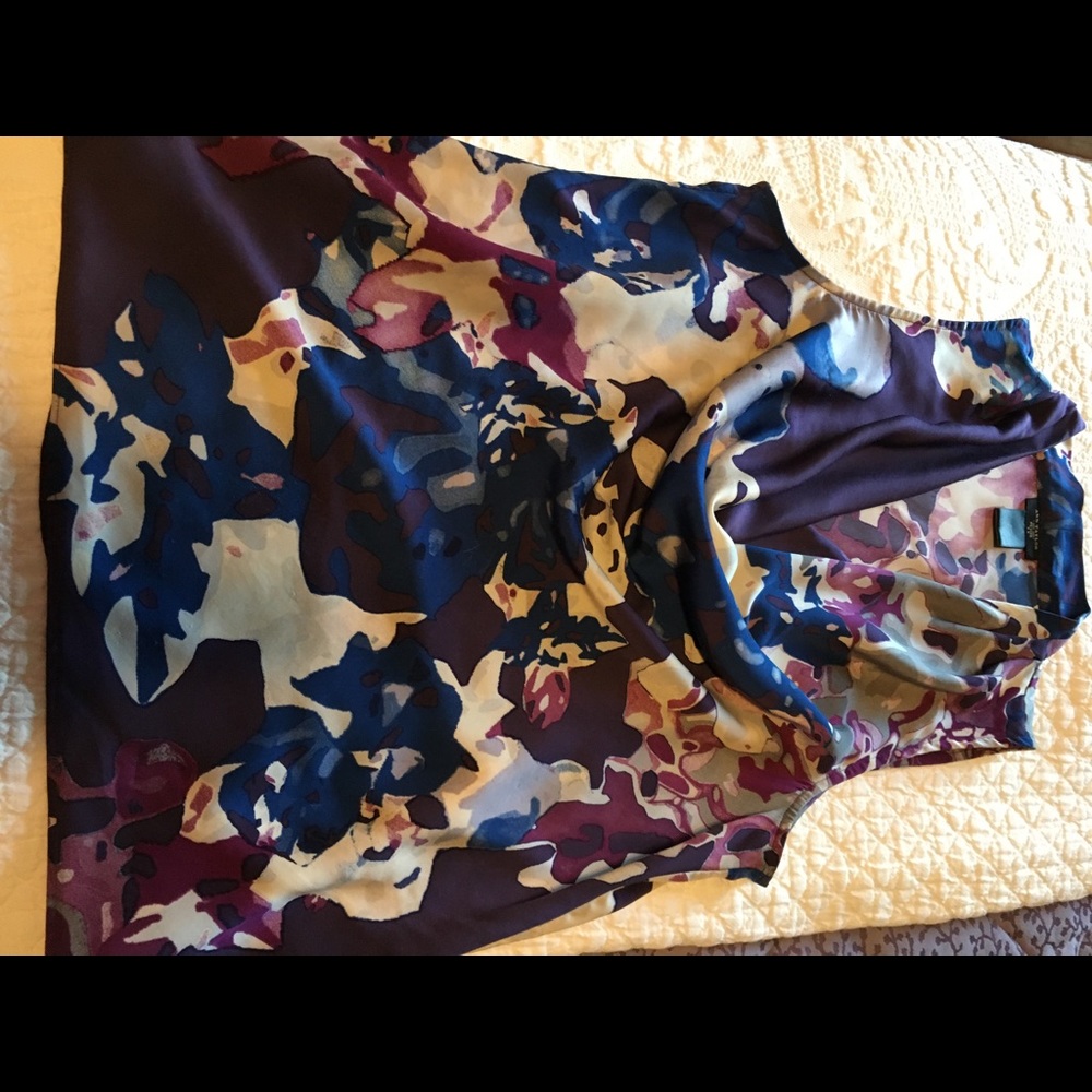 Ann Taylor sleeveless blouse